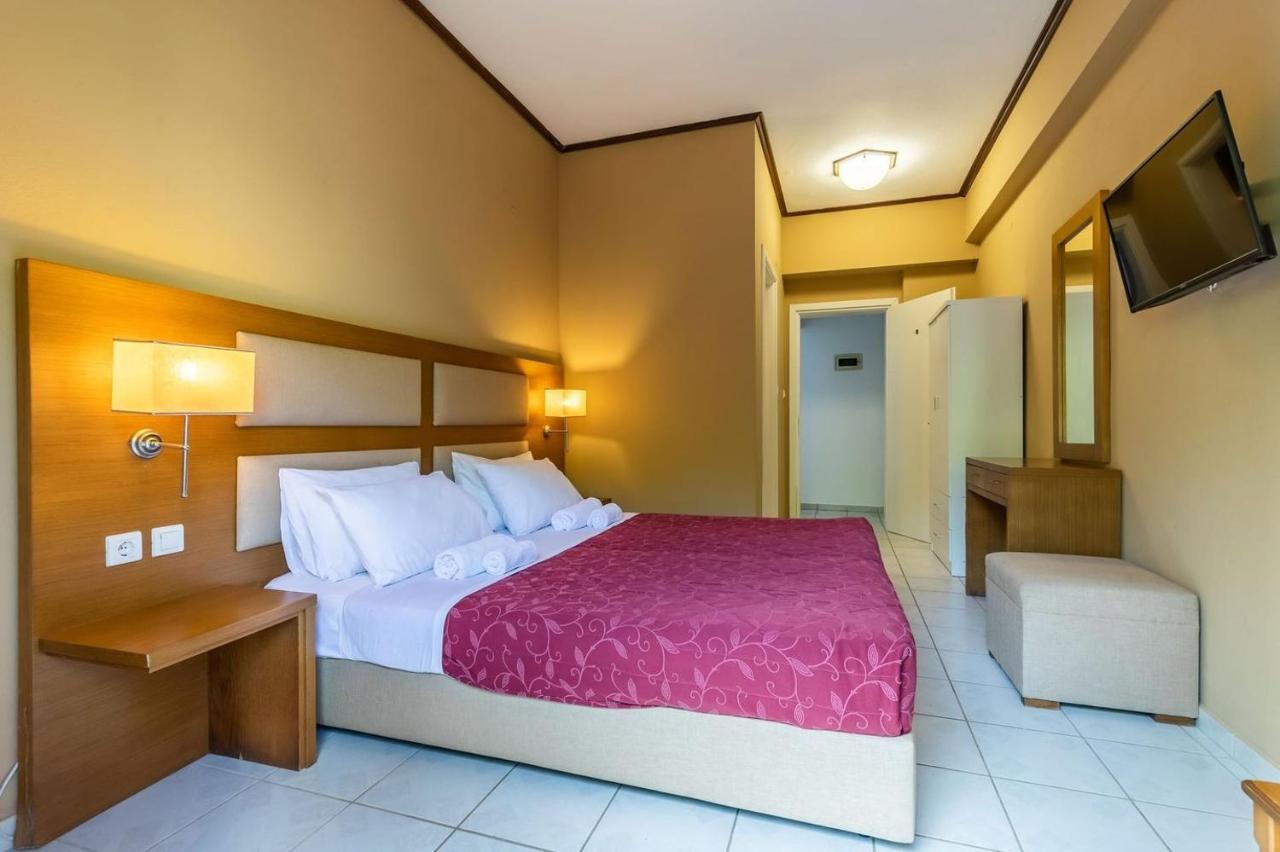 Zaneta Hotel & Apartments Нео Кліма Екстер'єр фото
