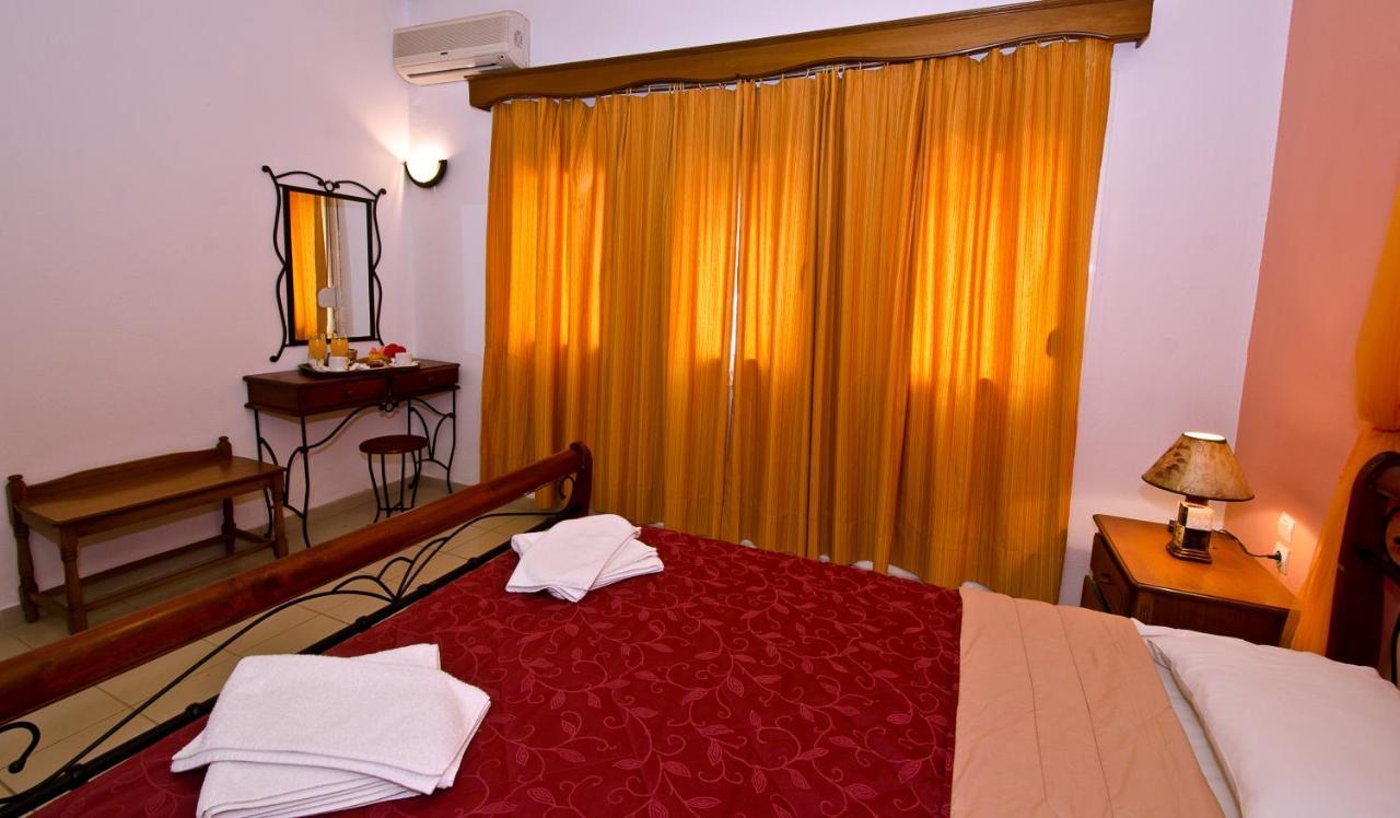 Zaneta Hotel & Apartments Нео Кліма Екстер'єр фото