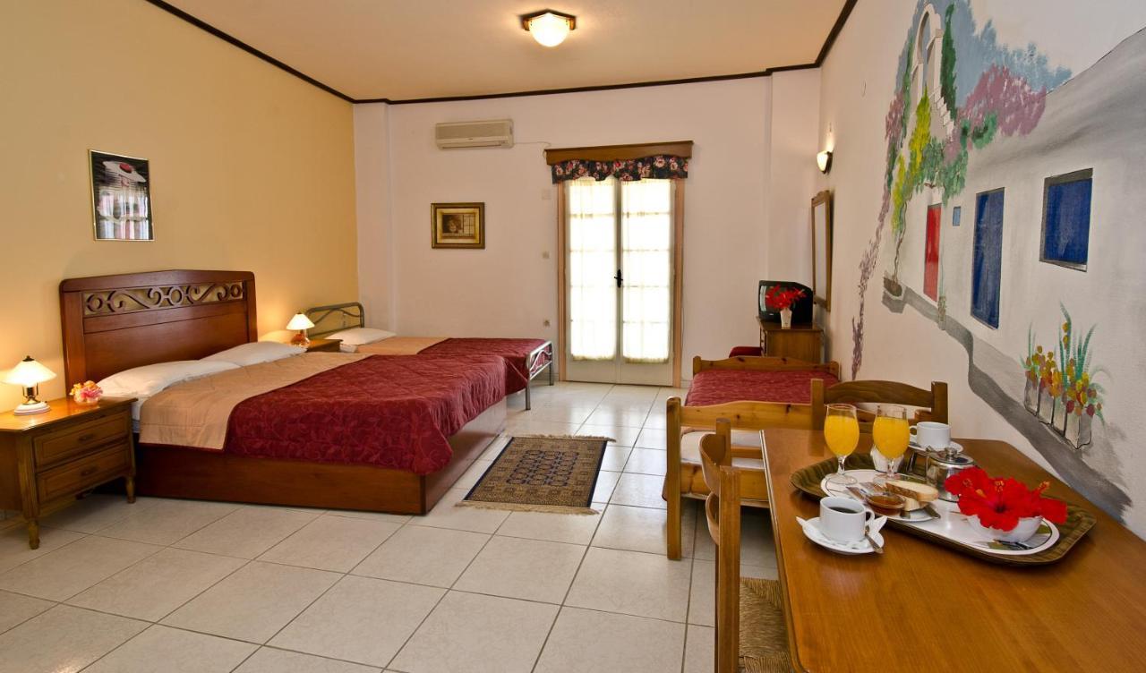 Zaneta Hotel & Apartments Нео Кліма Екстер'єр фото